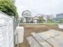 南道路に面した、陽当たり良好な物件です。

