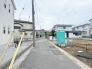 車の通りも少ない閑静な住宅地。子育てにも、第二の人生にも。
