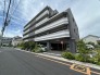 幹線道路から１本入った現地は、想像以上に静かに感じられます。
