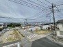 低層住居専用地域ならではのベランダの光景。辺りには高い建物がありません。
