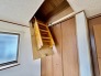 増え続ける荷物も小屋裏収納（グルニエ）が強い味方に。
