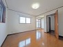 収納で、お部屋の中はいつもキレイに片付きそうですね。
