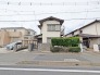 幹線道路から１本入った現地は、想像以上に静かに感じられます。
