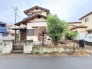 車通りの少ない閑静な住宅地、のびのびした子育てに適します。
