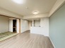 家族が自然に集りそうな広さが魅力のＬＤＫ。
