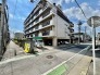 鉄道博物館駅徒歩９分の近さ。 忙しい朝が助かる立地、 暮らしにゆとりが生まれます。
