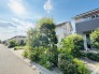 閑静な住宅地で、小さなお子様がいるご家族にも安心。
