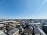 あたりには住宅を中心とした建物が広がります。
