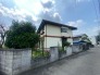 角地につき、開放感に恵まれる住居がここに。
