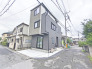 車通りの少ない閑静な住宅地、のびのびした子育てに適します。

