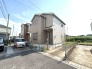幹線道路から１本入った現地は、想像以上に静かに感じられます。
