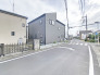 あたりの建物はほぼ住宅で、静かな環境です。
