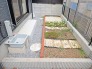 小さなお庭はメンテナンスが楽でちょうど良いかも知れませんね。
