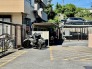 マンションの敷地内のバイク置き場