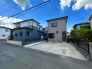 車通りの少ない閑静な住宅地、のびのびした子育てに適します。
