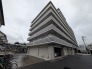 ８階建２階部分の角部屋の物件です。