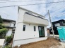 閑静な住宅地で、小さなお子様がいるご家族にも安心。

