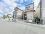 幹線道路から１本入った現地は、想像以上に静かに感じられます。
