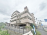 北春日部駅徒歩６分の近さ。 忙しい朝が助かる立地、 暮らしにゆとりが生まれます。
