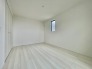 床材はワックス不要タイプ。お手入れが楽になる建材を使って建てました。
