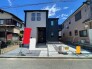 車通りの少ない閑静な住宅地、のびのびした子育てにも適します。
