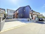 湘南駅徒歩７分の近さ。 忙しい朝が助かる立地、 暮らしにゆとりが生まれます。
