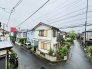 車の通りも少ない閑静な住宅地。子育てにも、第二の人生にも。
