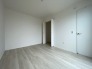 床材はワックス不要タイプ。お手入れが楽になる建材を使って建てました。
