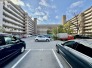 マンション敷地内の駐車場