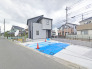 幹線道路から１本入った現地は、想像以上に静かに感じられます。
