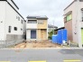 並列３台駐車可能な、ゆとりのカースペースがここに。
