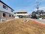 閑静な住宅地で、小さなお子様がいるご家族にも安心。
