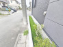 小さなお庭はメンテナンスが楽でちょうど良いかも知れませんね。
