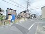 閑静な住宅地で、小さなお子様がいるご家族にも安心。

