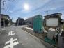 閑静な住宅地で、小さなお子様がいるご家族にも安心。
