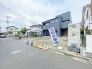 閑静な住宅地で、小さなお子様がいるご家族にも安心。

