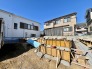 2号棟 戸建てが立ち並ぶ静かな住宅街。四季折々の移り変わりを感じながら自然と楽しみ、暮らす、そんな毎日を日々の中で感じられる住環境
