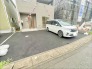 12号棟 セカンドカーや来客時にも便利なカースペース2台分ございます。
