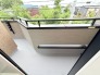 今からここを誰のお部屋にしようか、そんな洋室。大きさは南西角部屋4.5帖です。
