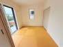 和室があるとやはりどこか心落ち着いてしまいます。客間としてもちょうど良い約4.5帖。

