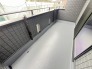 広めのバルコニーは風通しも良くお洗濯物もしっかりと干すことができます！
