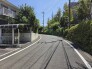 戸建てが立ち並ぶ静かな住宅街。四季折々の移り変わりを感じながら自然と楽しみ、暮らす、そんな毎日を日々の中で感じられる住環境
