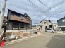 角地で開放感のある新築戸建です。