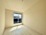 衣類の整理整頓に嬉しいクローゼット付きのお部屋。お子様のお部屋としても便利です。
