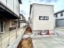 隣地との距離感もあり、ゆったりと暮らせます。