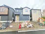 2号棟 6m幅員の道路に面しておりお車の運転が苦手な方でも安心して出入りいただけます。
 2026/06/27m