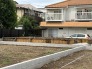 戸建てが立ち並ぶ静かな住宅街。四季折々の移り変わりを感じながら自然と楽しみ、暮らす、そんな毎日を日々の中で感じられる住環境
