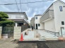 6m幅員の道路に面しておりお車の運転が苦手な方でも安心して出入りいただけます。
