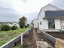 通りから入ったプライベート空間で落ち着いた雰囲気でお住いになる。敷地部分でお子様の遊ぶスペースや駐車スペースに活用できます。
