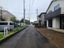 1号棟 戸建てが立ち並ぶ静かな住宅街。四季折々の移り変わりを感じながら自然と楽しみ、暮らす、そんな毎日を日々の中で感じられる住環境
 2026/05/01m